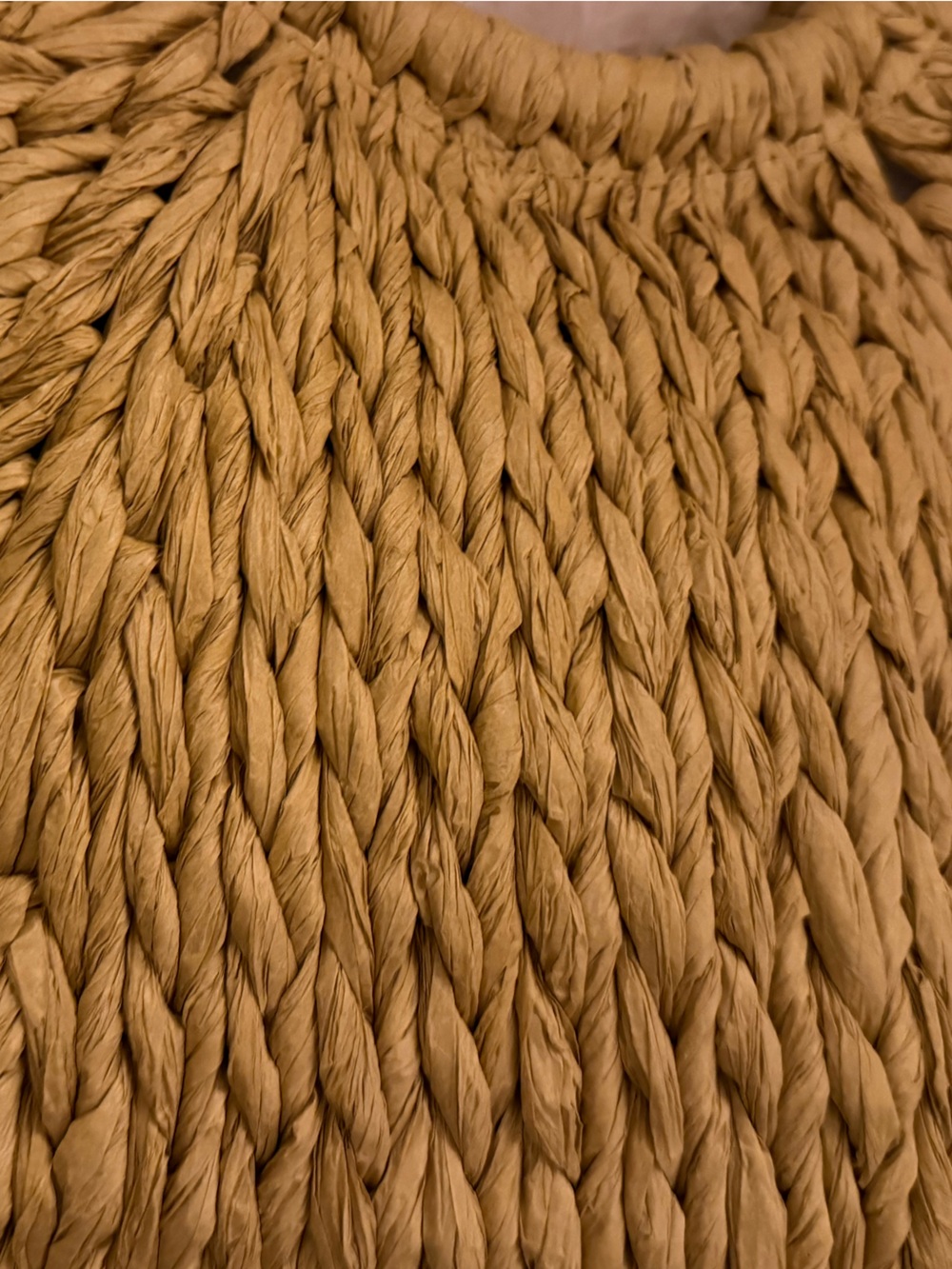 Haute Hippie tote bag made of woven raffia straw with circular double handles - Picture 2 of 10